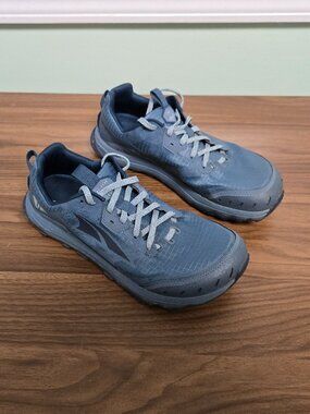 Altra Lone Peak 6, Women's 9.5, Navy/Light Blue